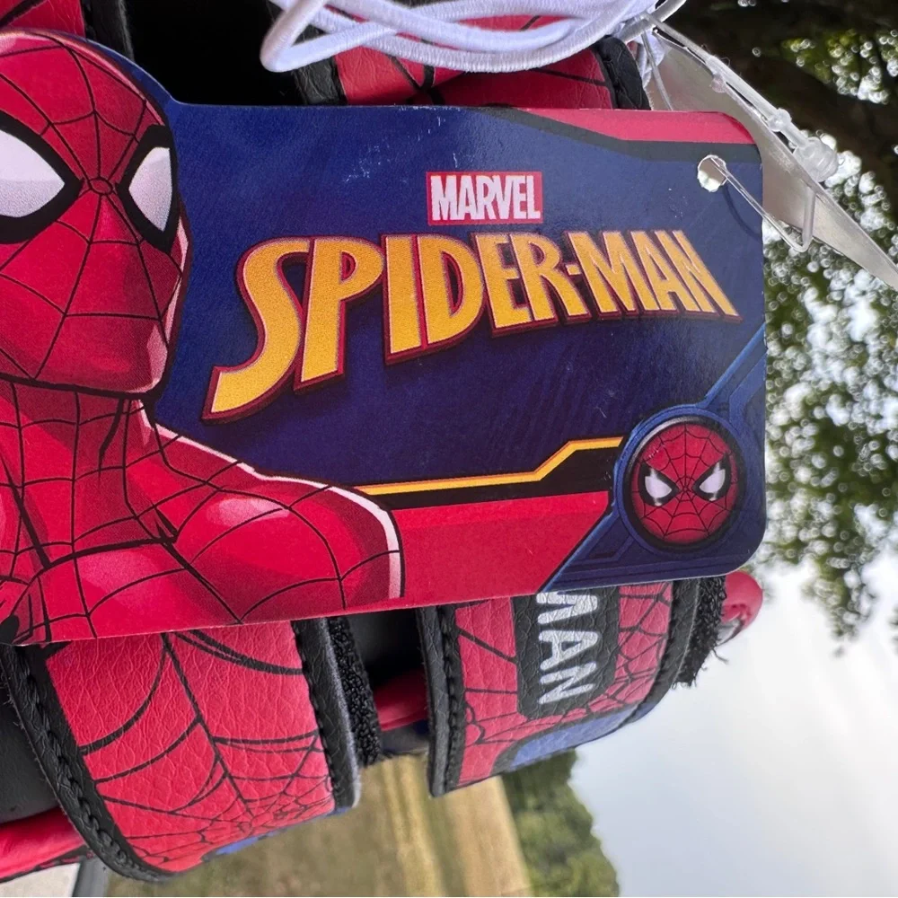 Spiderman Size 7  Toddler Red and Black Kids' LIGHTED Up Snow‎ Boots NEW